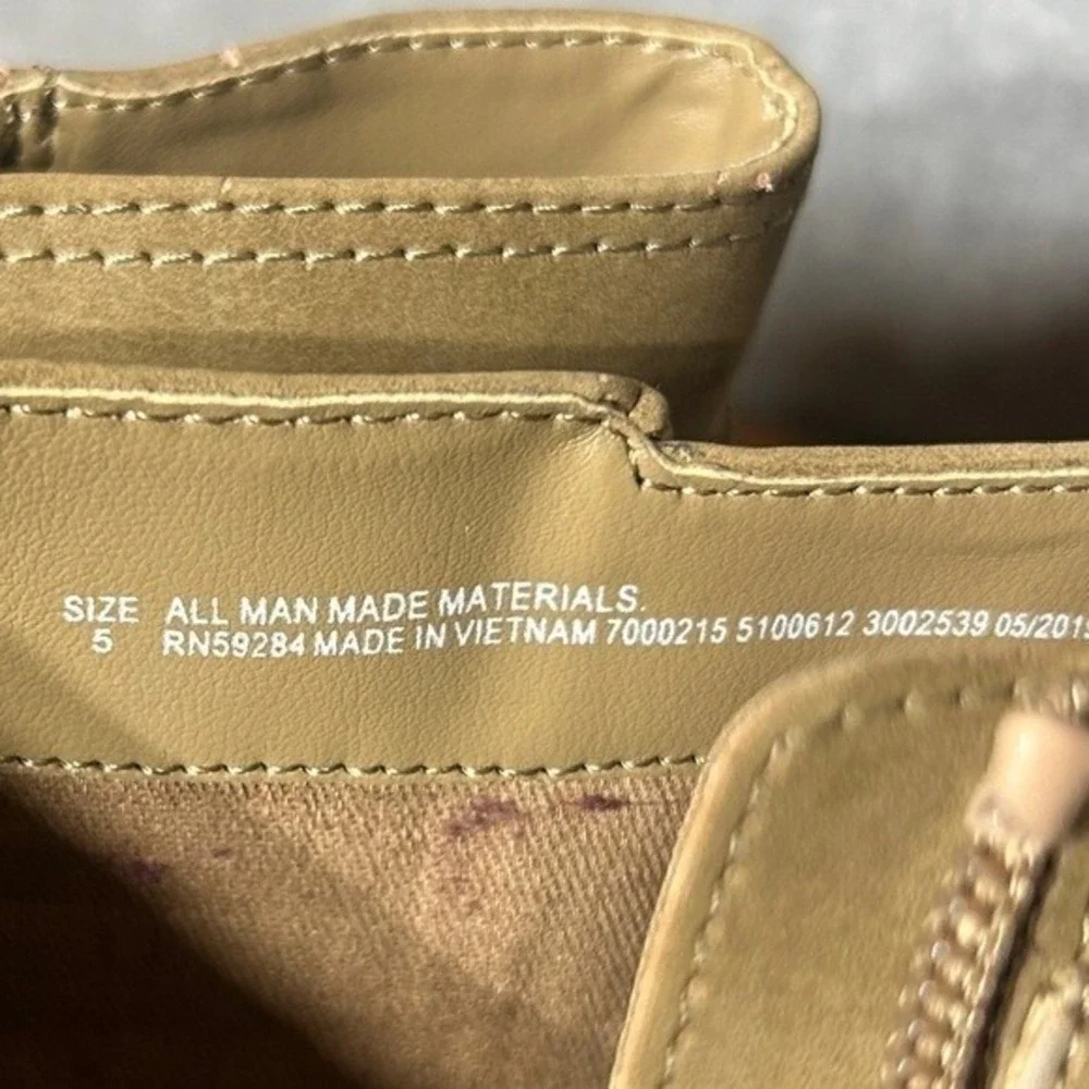 Tan Faux Suede Buckle‎ Ankle Boots Size 5 winter fall casual